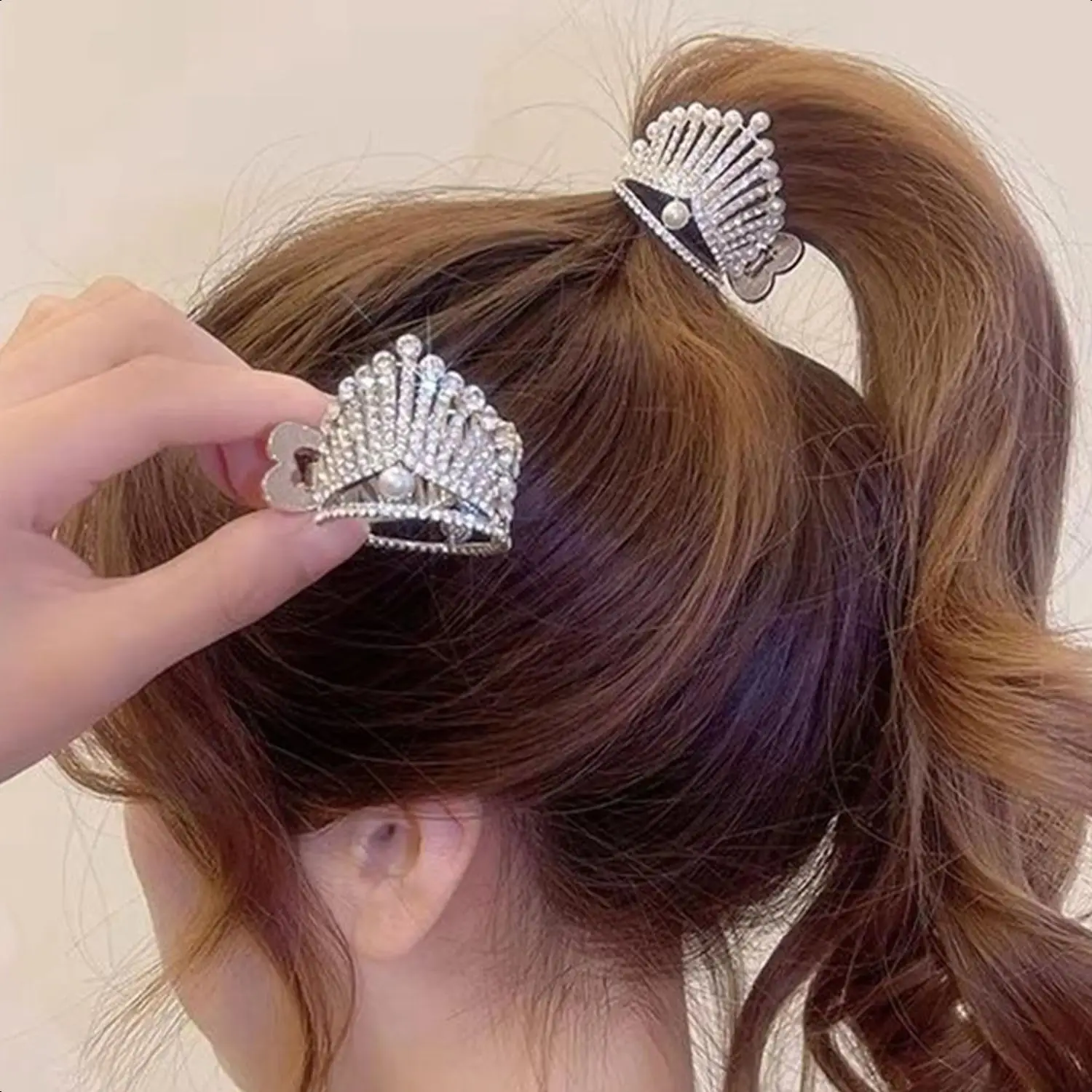

Женские заколки для волос с кристаллами и когтями, высокий держатель для хвоста, аксессуары для волос с жемчугом и стразами, элегантная заколка для волос, вечерние головной убор
