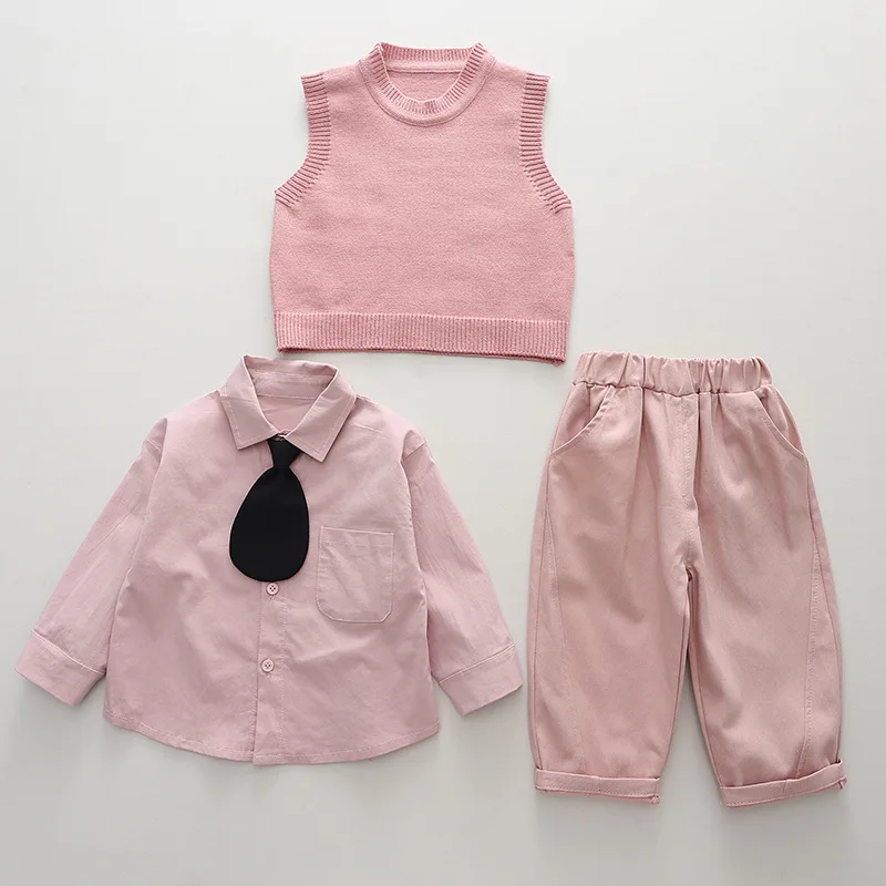 

1-6 Years Children's autumn wear set, casual and stylish knitted vest for boys and girls + shirt + casual pants, three-piece set