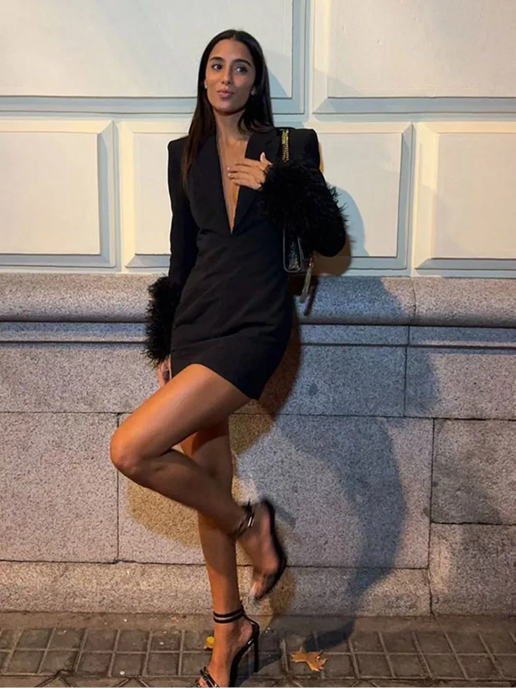 Fashion Shoulder Pad Long Sleeve Plush Black Mini Dress Women Sexy Deep V High Waist Slim Short Dresses New Lady Party Vestidos