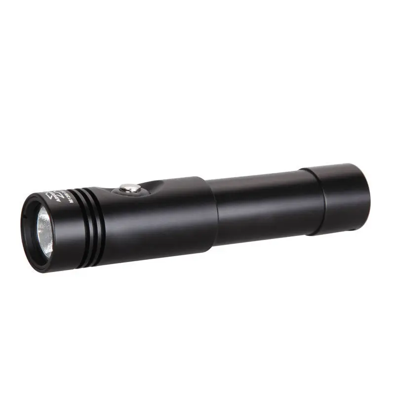 Picture 6: X-Adventurer Aluminum Waterproof Flashlight 1500 lumens Handheld Torch 250m Waterproof Scuba Diving Equipment