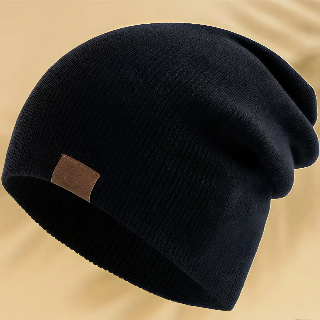 Winter and autumn pullover hat, casual and loose knit hat with leather label, suitable for both men and women, outdoor head cap