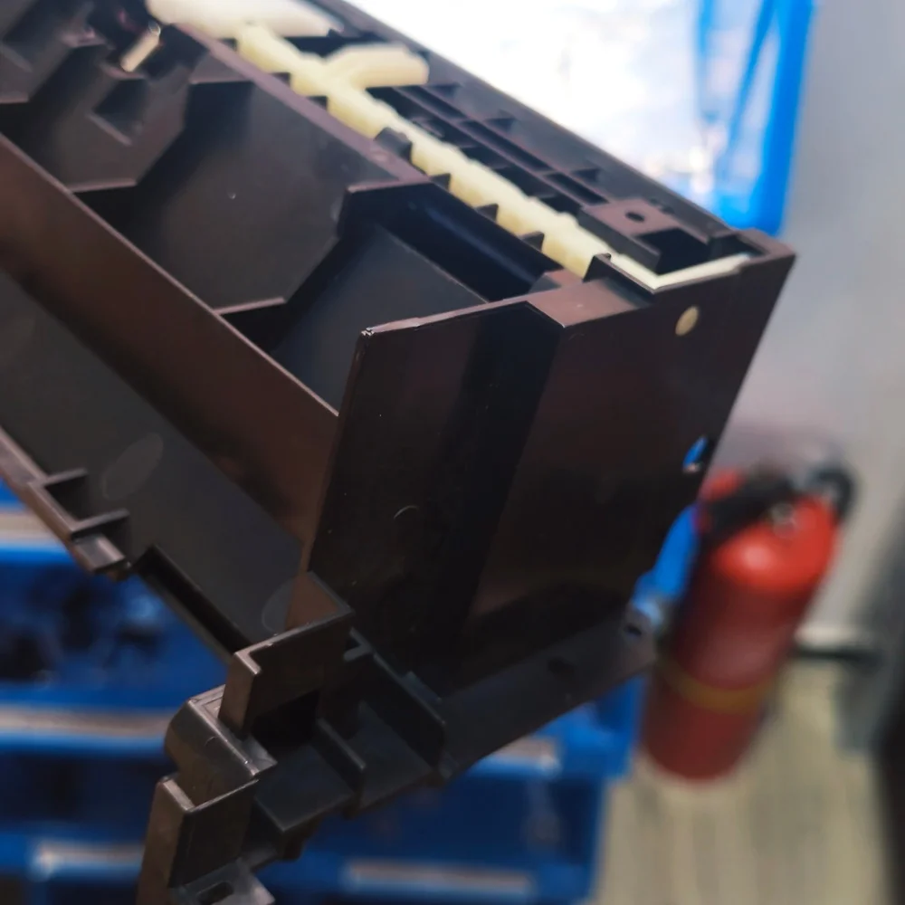 L8050 PAPIERFEERMONTAGE L8058 PAPIERBLAD-FEEDER