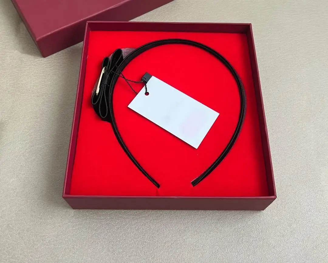 

Fashionable Style, High-end Ladies' Must-have Hair Bundles/hair Accessories for Gifts, High-value Hair Bundles/hair Accessories