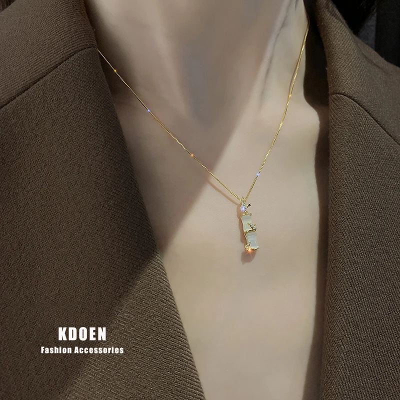 European and American style translucent cat's eye bamboo shape pendant fashion collar chain sexy short necklace for women Choker