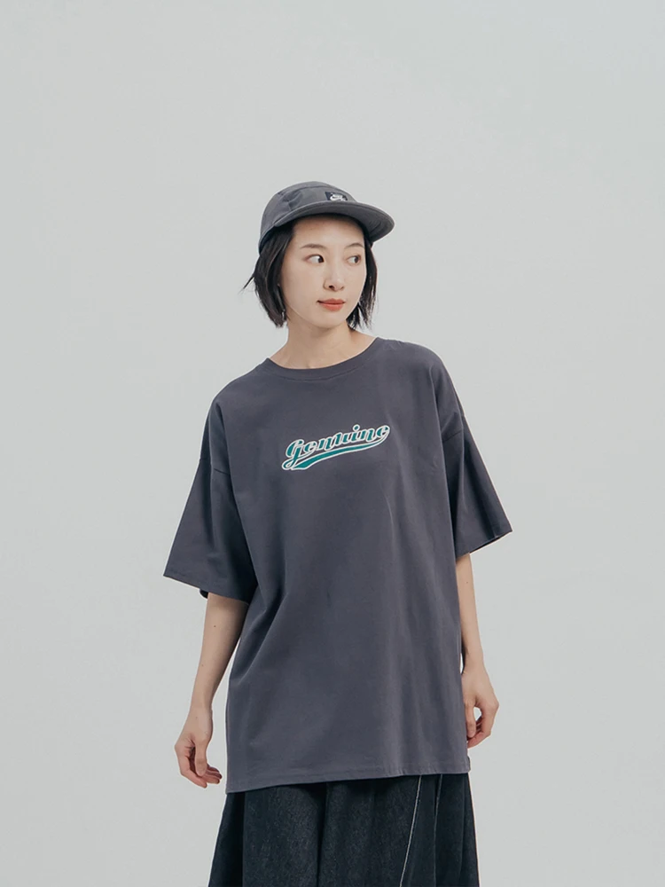 

Свитшот Queenop 2025 Outdoor Ex Wide Fit с коротким рукавом, вышивкой и пэчворком, хлопковый, с круглым вырезом