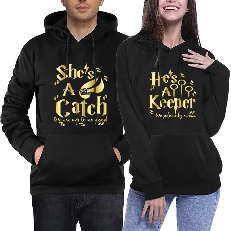 

Matching Couples Sweatshirt Gilded Font She's A Catch He's A Keeper Sweatshirts Women Men Hoodies Long Sleeves Lover Hoodies Top