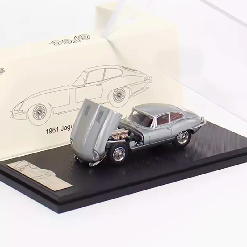 GFCC 1:64 Scale 1961 Jaguar E-Type Open-cover Version Alloy