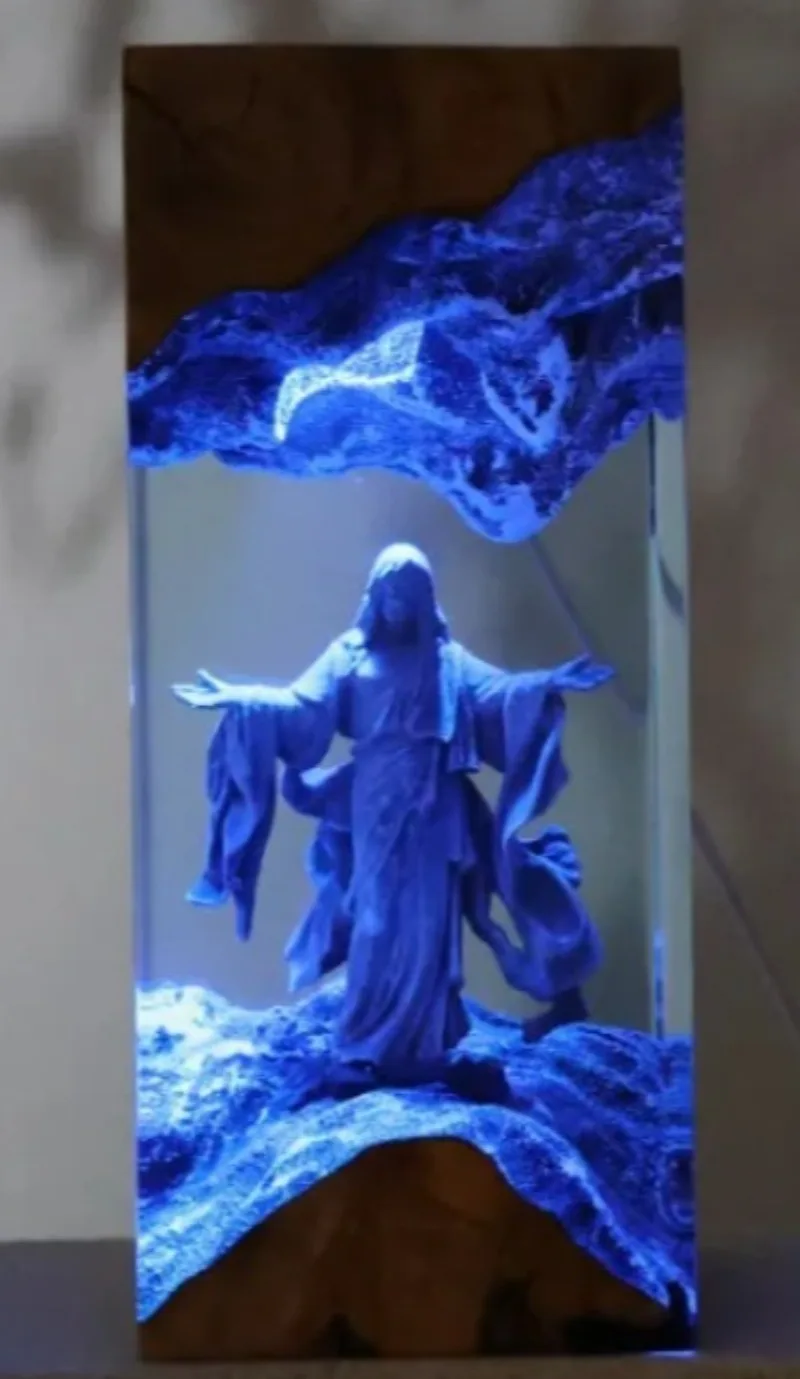 Saint Resin Luminous Jesus Statue, USB Religious Art Ornament, Prayer Decor for Bedroom Desktop Home Collection Gift