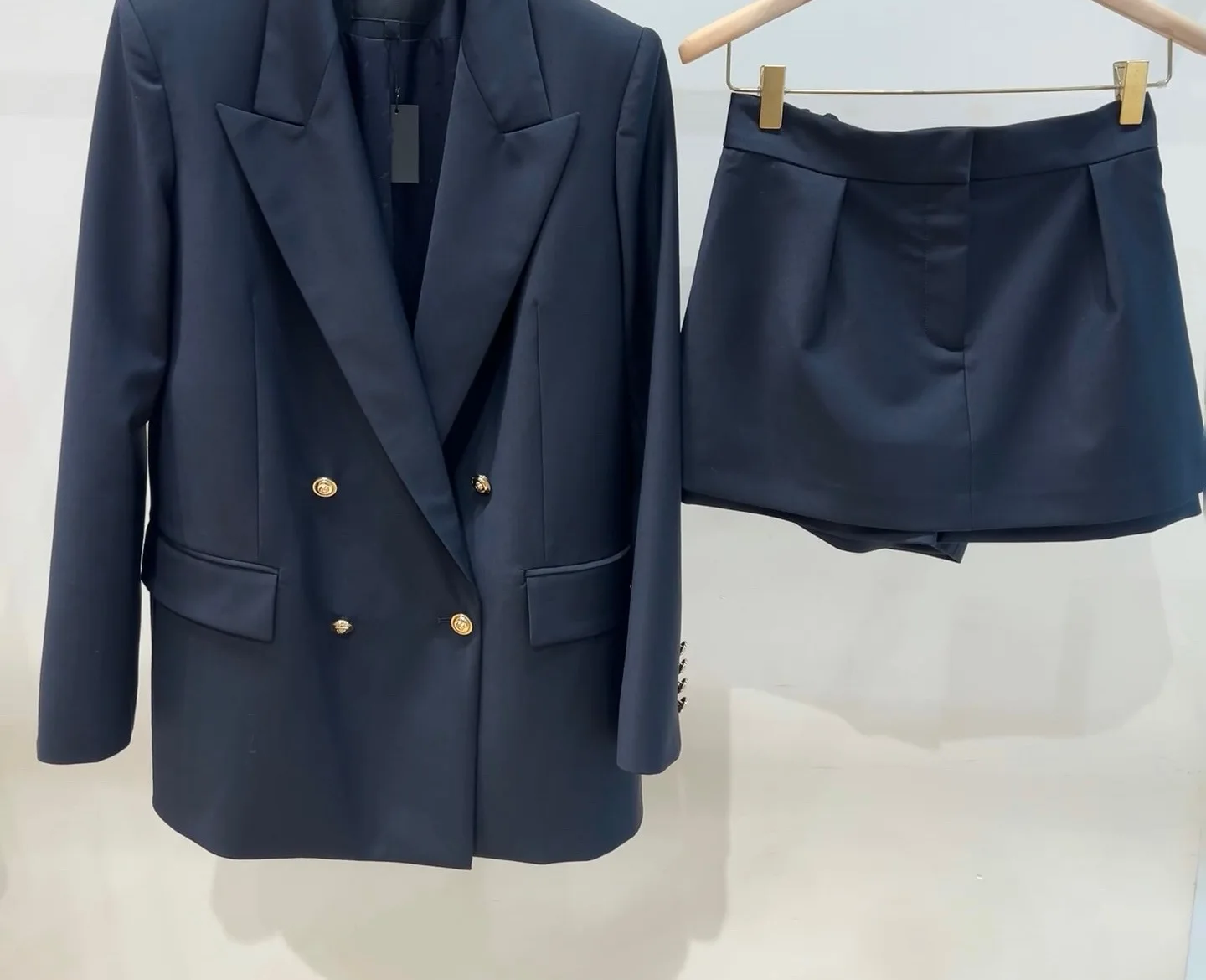 

Women's Black Casual Set Notched Double Breasted Blazer + A-Line High Waist Mini Skirt +Straight Wide Leg Pants Fashion Suit