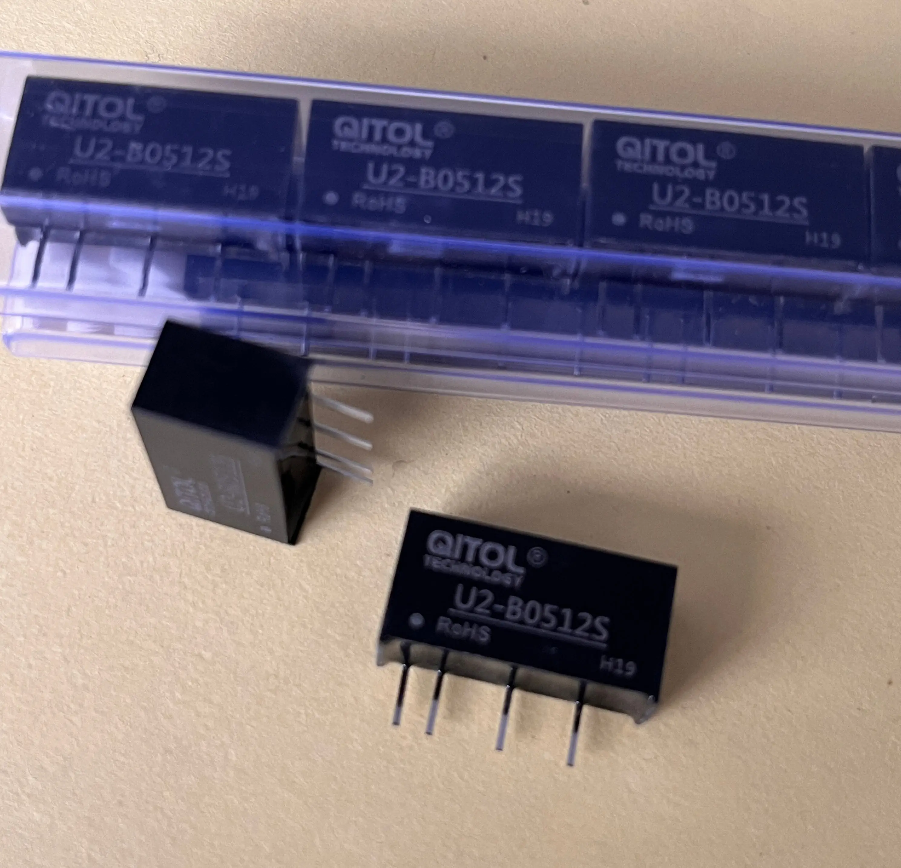 2W U2-B0512S B0512S-2WR3 DC-DC Power Converter Switching Supply Step-Down Active Components for Electronic Devices Isolated