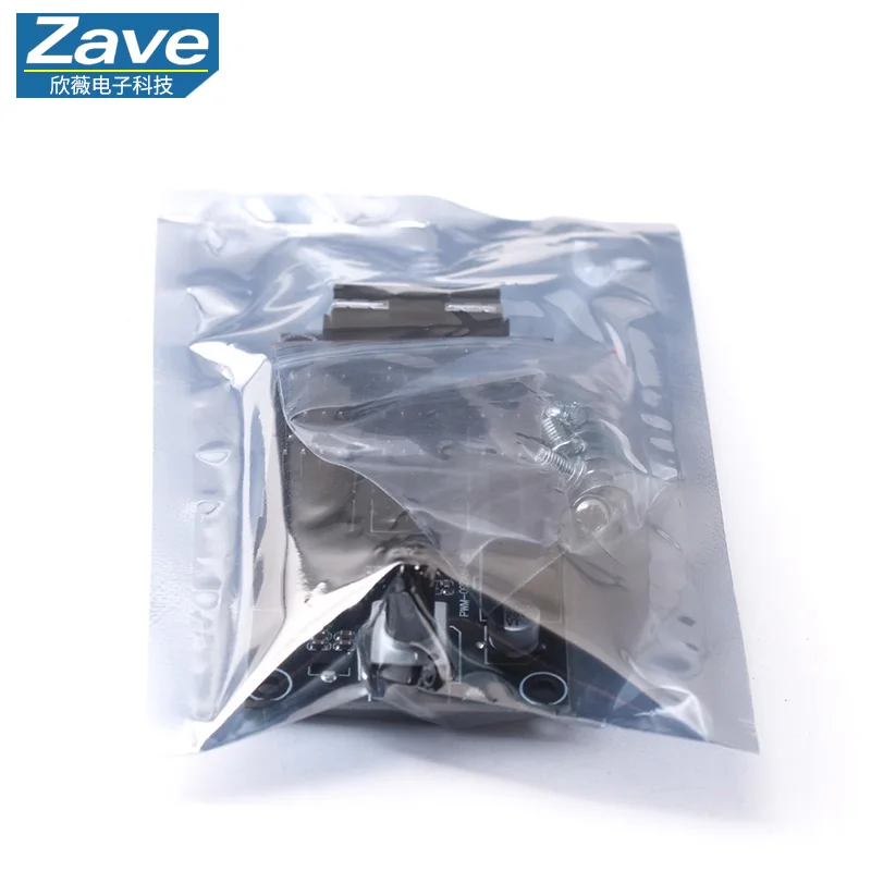 High-Power Fan PWM 4-Wire 12V Speed Controller, 9-Channel High-Power PC Controller with Noise Reduction (SATA Version)