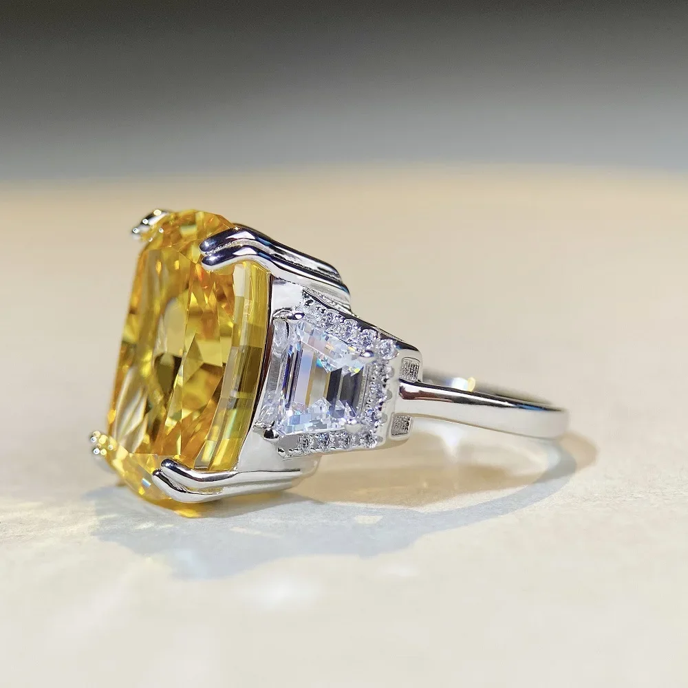 Happy Engagement Ring - PT950 Platinum Diamond Ring with Large Ice Sugar Diamonds and Ice Flower Cut Gemstones