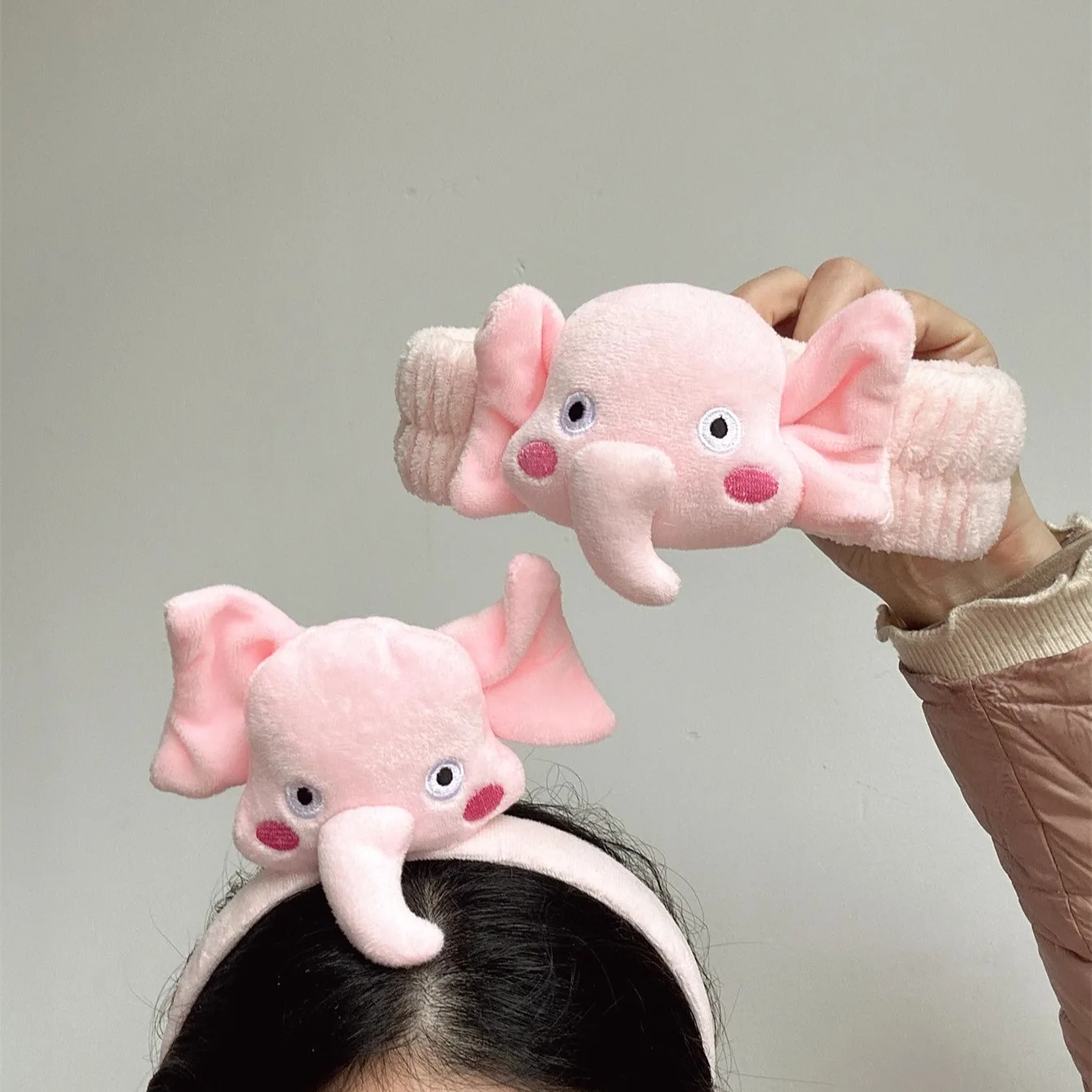 Big Cute Plush Pig Elephant Head Hair Band Fluffy Face Washing Hair Decoration Pink Pig Headband