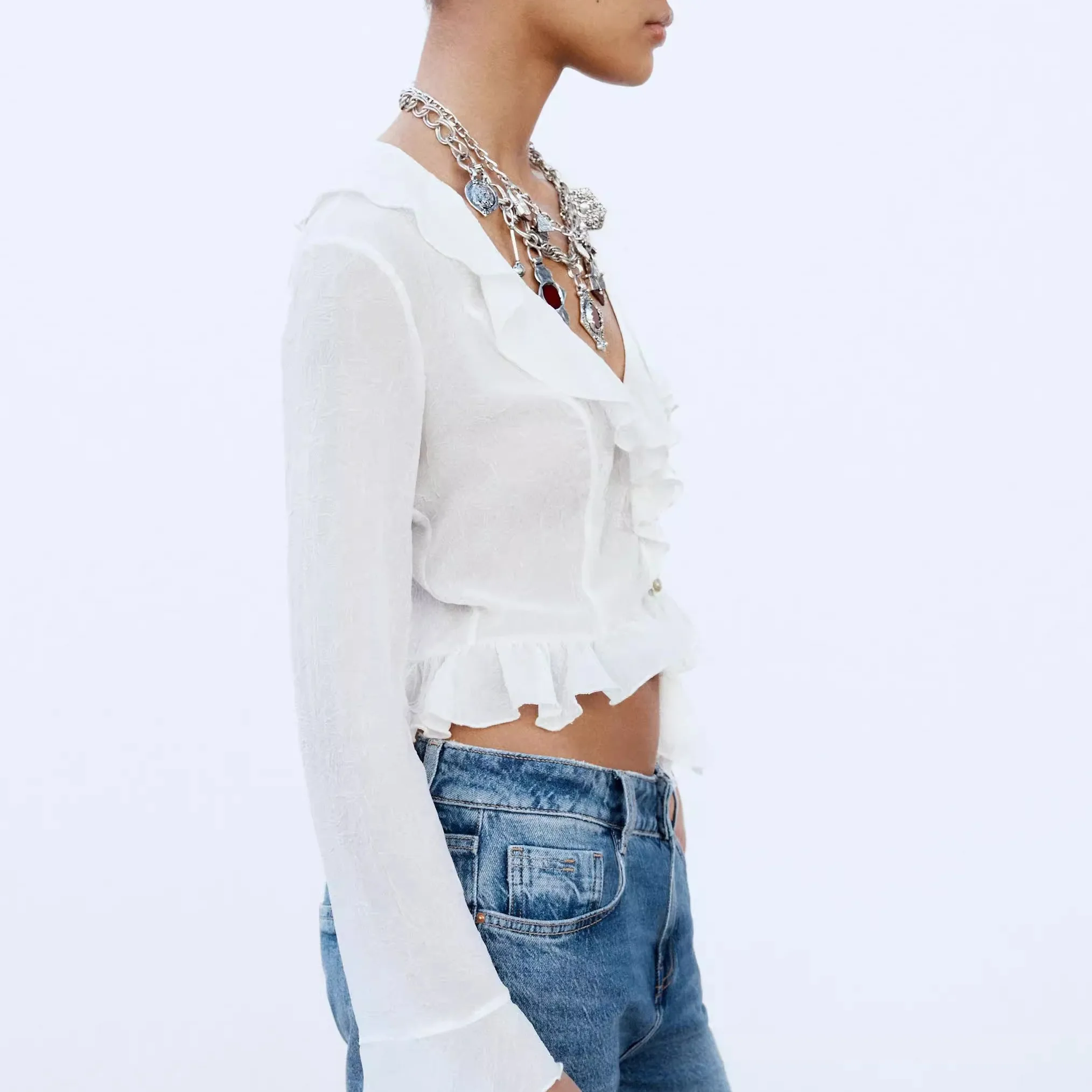 

Spring Summer 2025 Women's Faion Translucent Long Sve V-Ne irt Layered Decoration Original Design Slim Fit Polyester