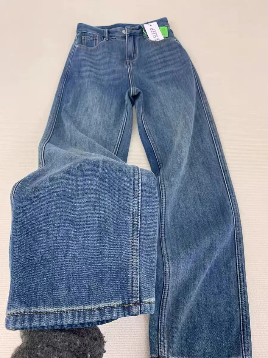 

plus Size Fleece Lined Thick Denim Pants Women Winter Pear Shape Body Loose High Waist Slim Straight Leg Wide Leg Trousers