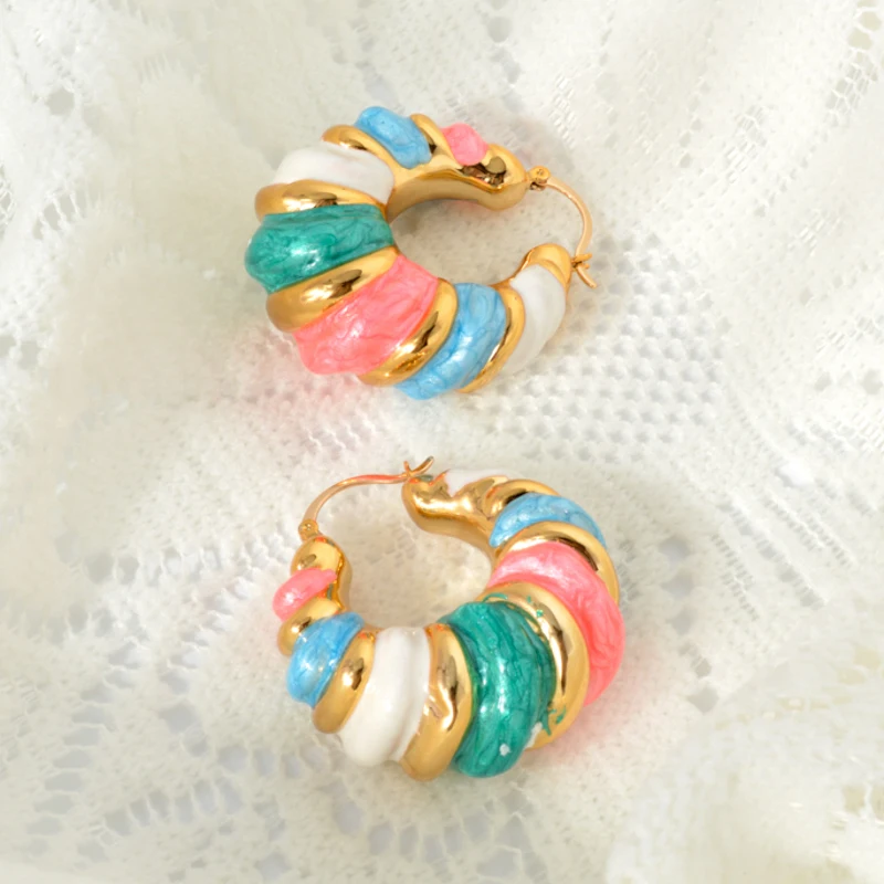 Colorful enamel dripping glaze Korean fashion hoop Earrings Pendants Women\'s retro jewelry Luxury Pendientes Trend earrings