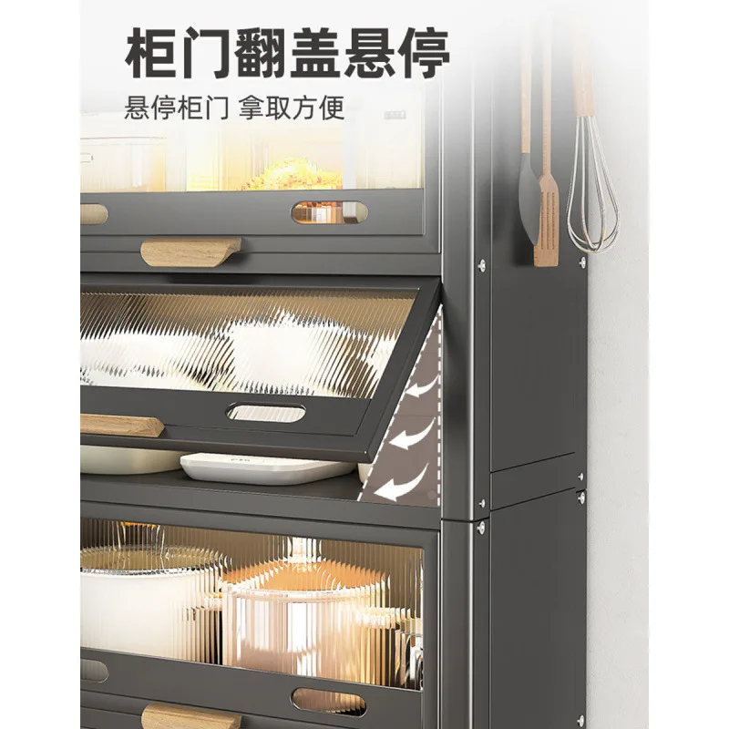 Multifunktionaler Topfschrank mit Türclip