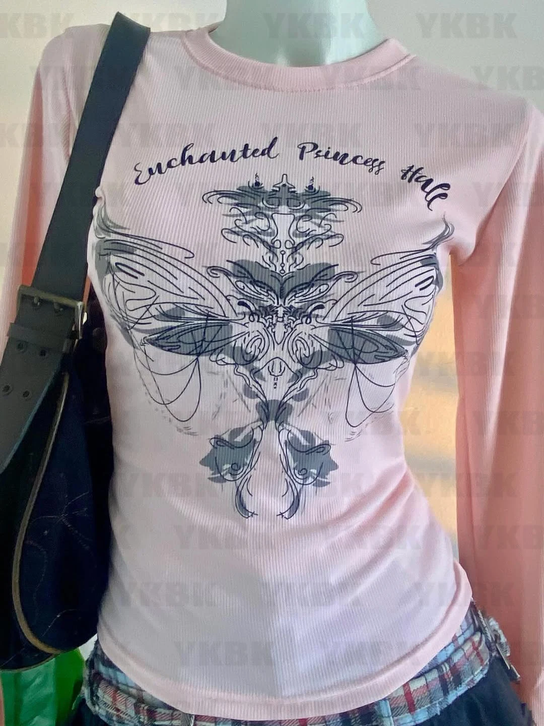 Vintage rose imprimé T-shirts maigres mode Sexy fille chaude pardessus décontracté doux à manches longues mince col rond T-shirts femmes esthétique