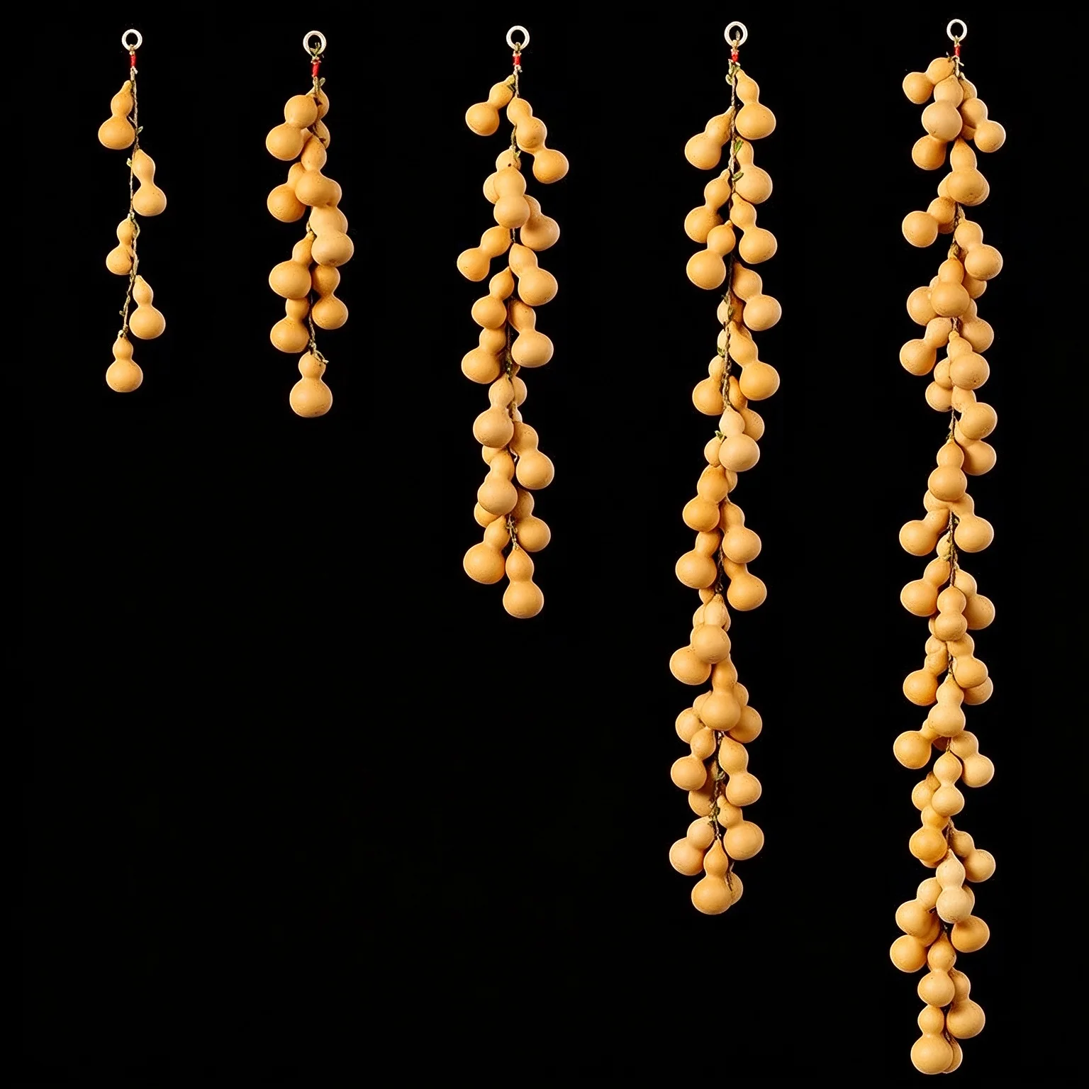 Wind Chime Hanging Ornament, Handmade Natural Calabash String, Rustic Wall Decor for Living Room Entryway, Housewarming Gift