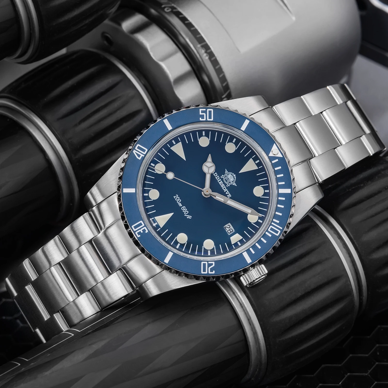 Addiesdive ساعة كوارتز فاخرة عالية الجودة للرجال AD2068 Relogios Masculino موضة فقاعة مرآة غطاء قدر ساعات رجل زجاجي