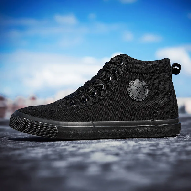 High Top Leinwand Schuhe Männer Schuhe Mode Klassiker Casual Schuhe Einfarbig Lace Up Laufschuhe Schuh Hohe Qualität Flache Männliche Turnschuhe