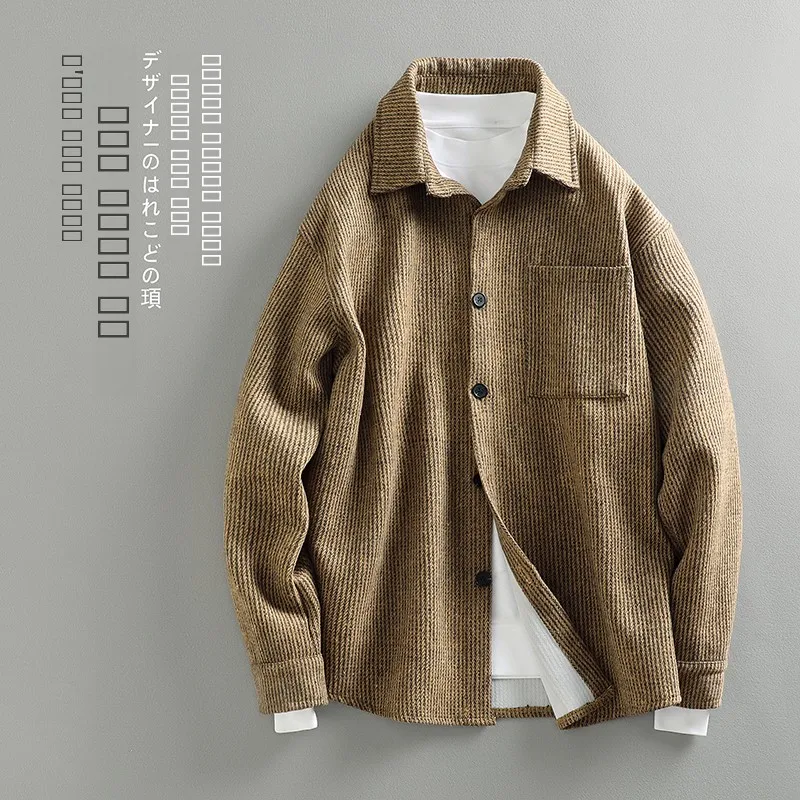 

Мужская вельветовая куртка на осень-весну, свободного кроя, с отложным воротником, кофейного цвета, в стиле ретро, японский стиль, непринужденный шик, шерстяная рубашка