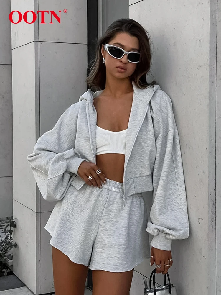 OOTN Gray Streetwear Sweatsuits Sweater Zipper Hooded And Baggy Shorts Two Pieces Sets Sporty Autumn 2024 Sweatshirts 2-Piece