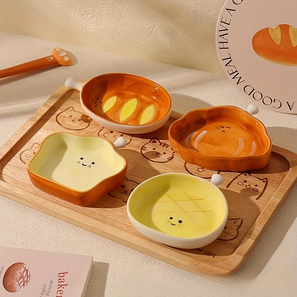 

Cute Bread Shaped Ceramic Sauce Dish Creative Home Snack Plate with Handle for Hotpot