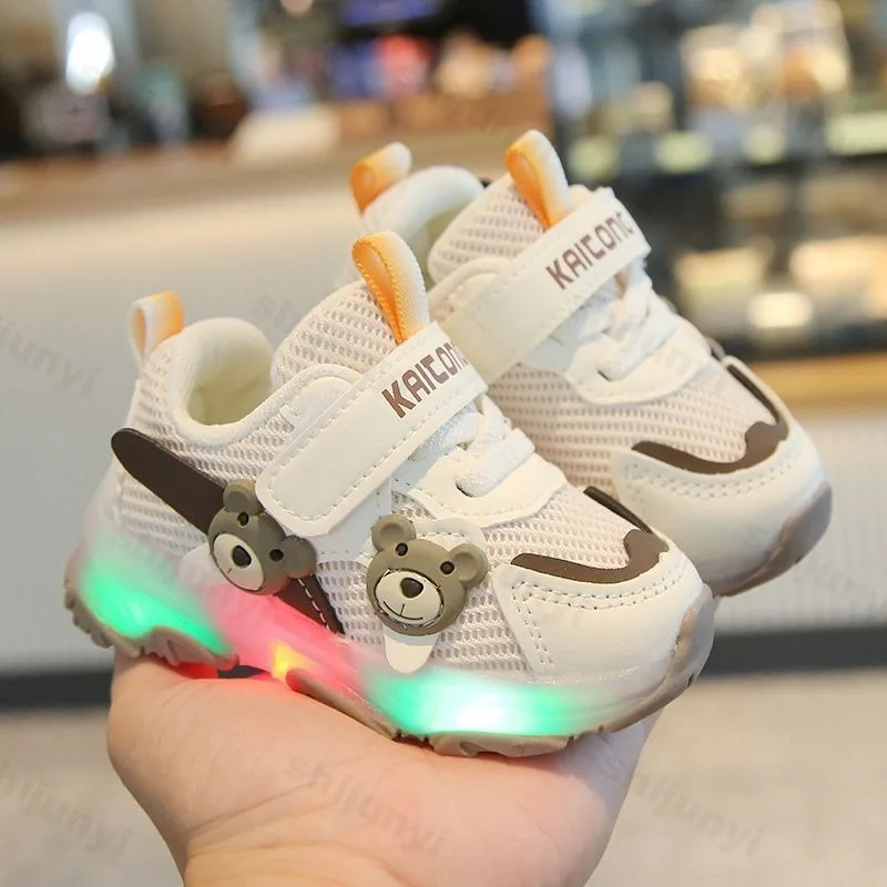 Kid Shoes Sneakers LED Luminous Breathable Mesh Soft Anti Slip Toddlers 1-3 Years Old Boys Girls Outdoor Children Tennis Shoes