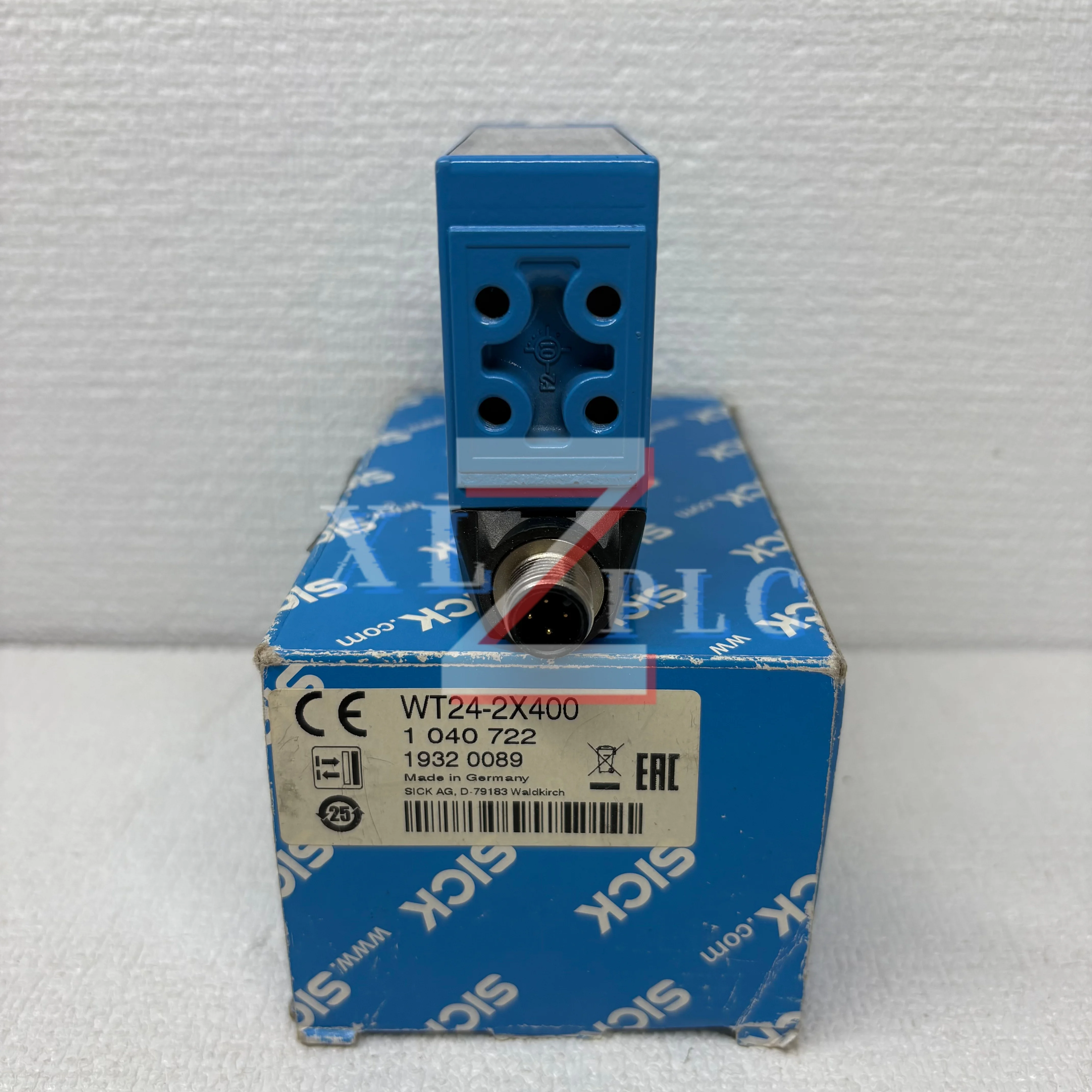 Diffuse reflection photoelectric sensor  New In Stock WT24-2X400 1040722