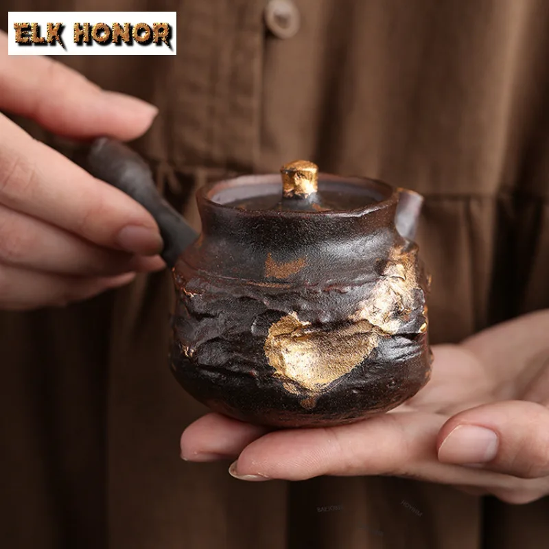 Tetera Japonesa de 140 ml con Asa de Estilo Rústico y Detalles en Dorado, Tetera de Boutique con Infusor, Tetera para Preparar Té con Colador, Juego de Té Chino