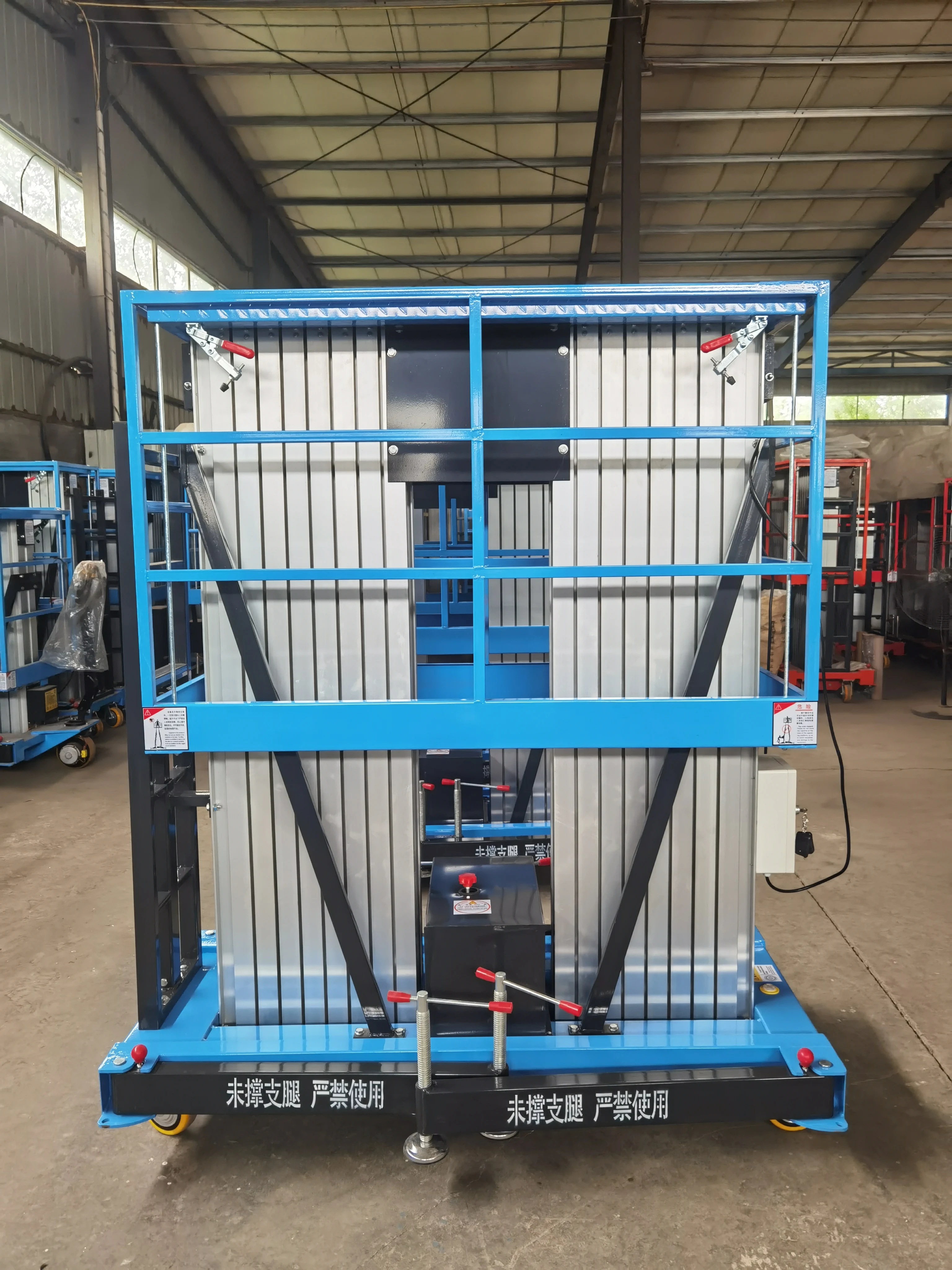 Aluminum Alloy Lifting Platform, Double Mast Electric Tracked Mobile Lift Platform Full Rise Small Alignment Portable Customized