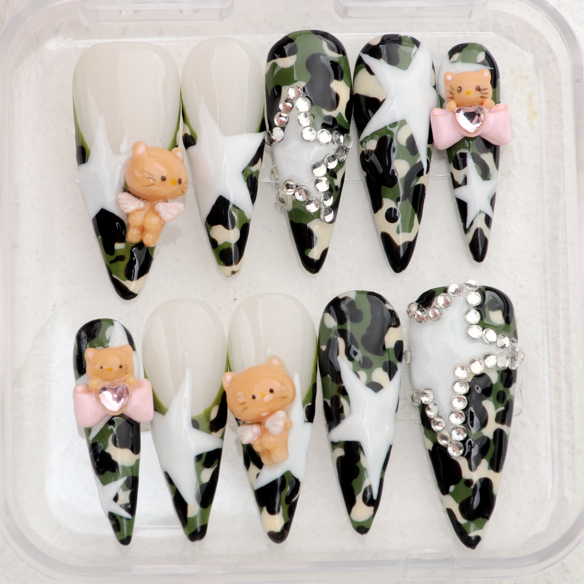 10Pcs Camouflage Press on Nails,3D Handpainted Cat Camo Five-pointed star Stiletto nails,FreeStyle Nail,Gel Nails,Fake y2k Nails