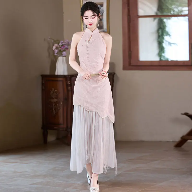 

Spring Summer Pink New Chinese style Hanging Neck Suzhou Long Qipao Improved Young Style 2026 New Female Qipao Dress