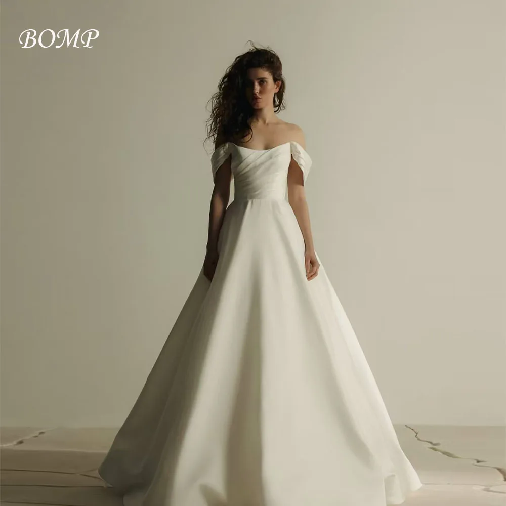 BOMP ชุดเจ้าหญิงงานแต่งงานปิดไหล่จีบ A-Line Royal Train Ivory Taffeta ชุดเจ้าสาวที่กําหนดเองคลาสสิก Robe De Mariée