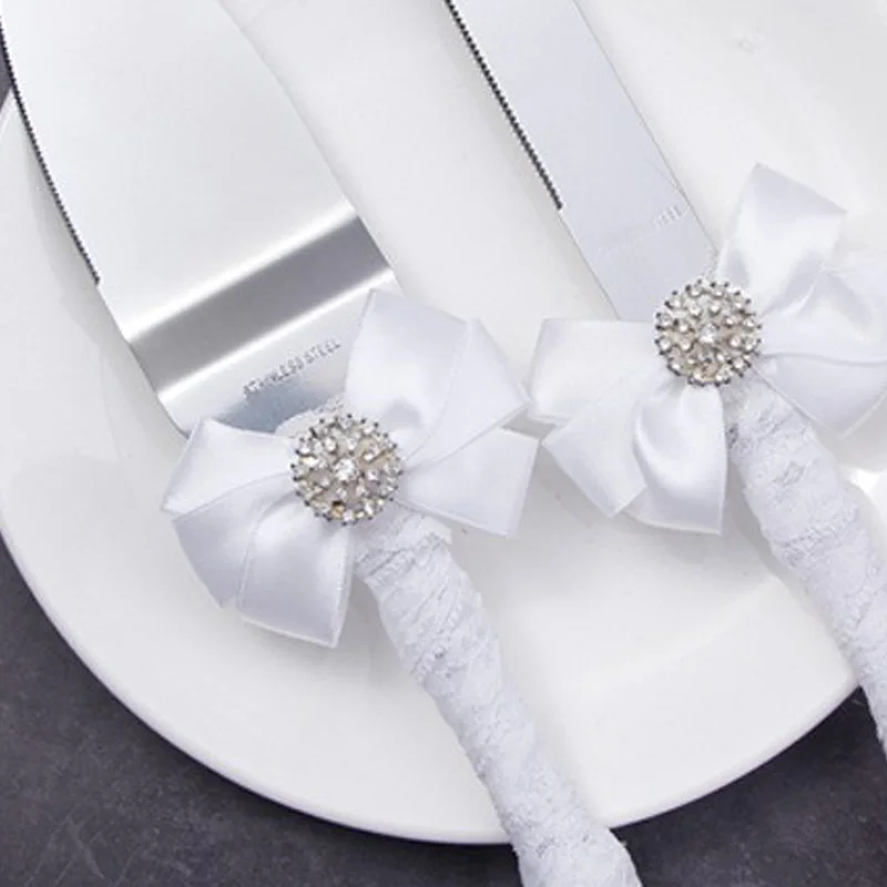 Romantic Wedding Tableware Set Elegantly Designed for Brides Grooms Perfect for Wedding Celebrations