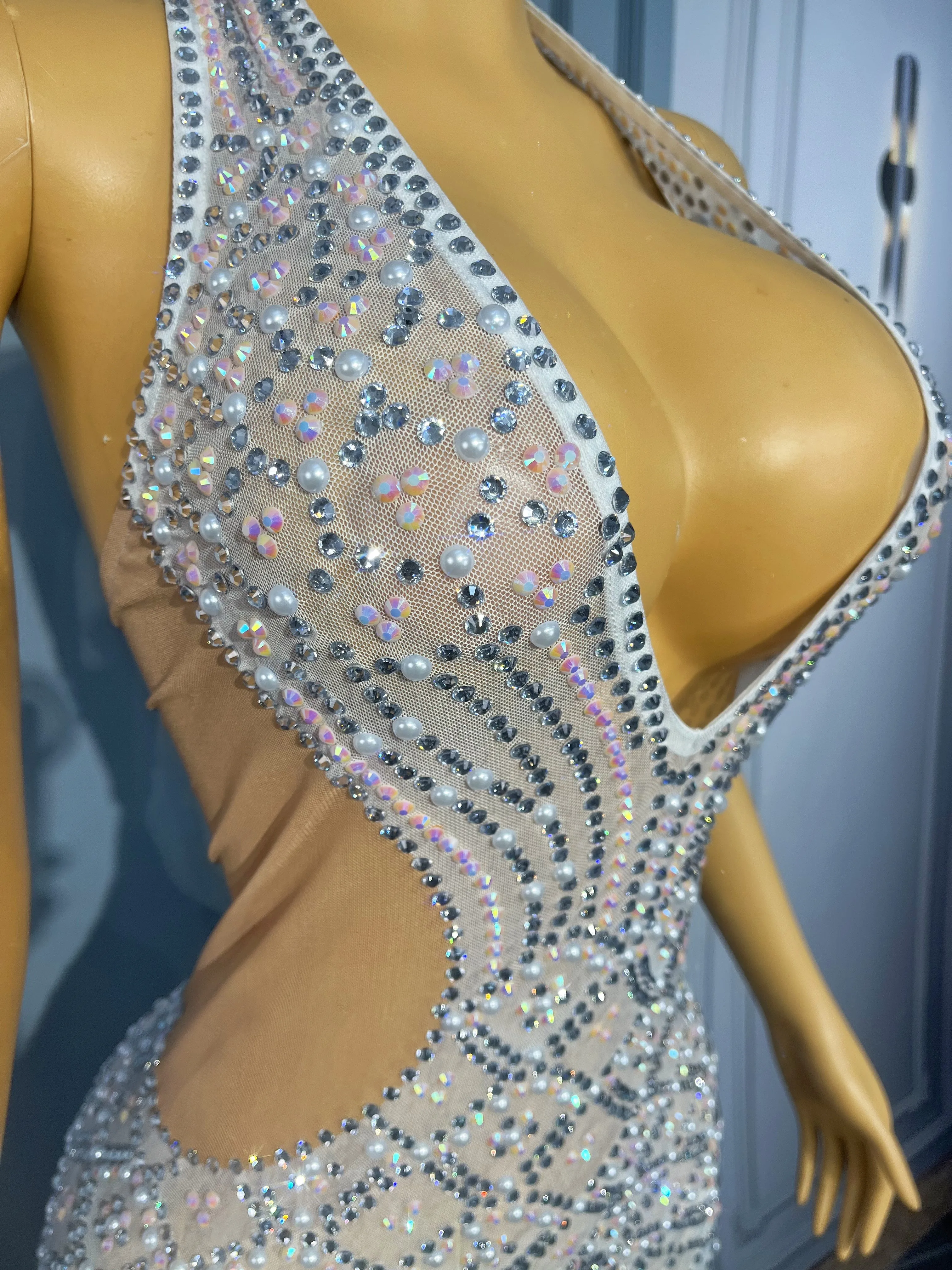 Novo brilhante strass sexy com decote em v vestido sem costas noite casamento elegante vestido de baile tapete vermelho roupa de palco langchaoqun
