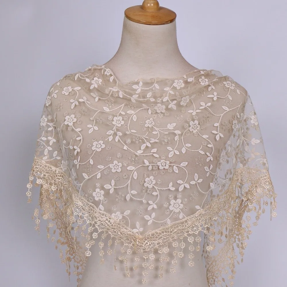Gifts Breathable Lace Triangle Headscarf Embroidered Head Accessory Hijab Scarf Solid Color Lace Bandana