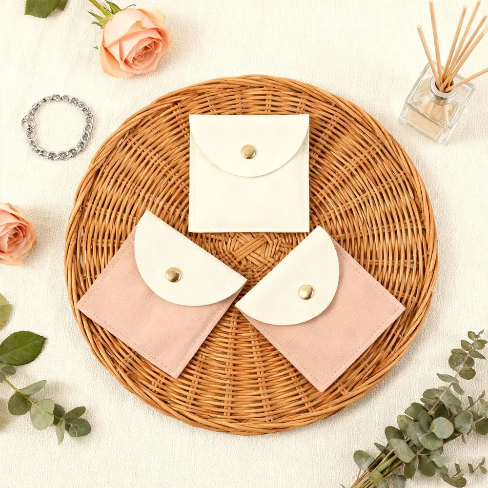 8x8 سنتيمتر ستوكات حقيبة مع زر الذهب المخملية الجلد المدبوغ المغلف الحقيبة حلقة القرط قلادة النفط تخزين الزفاف هدية عيد ميلاد الحسنات #1