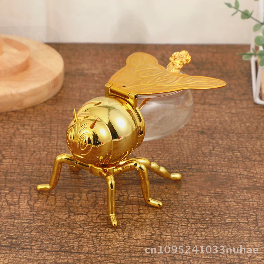 

Golden Bee Seasoning Jar with Spoon Luxury Atmospheric Vintage Metal Ornaments Kitchen Sugar Cup Simple Creative Design