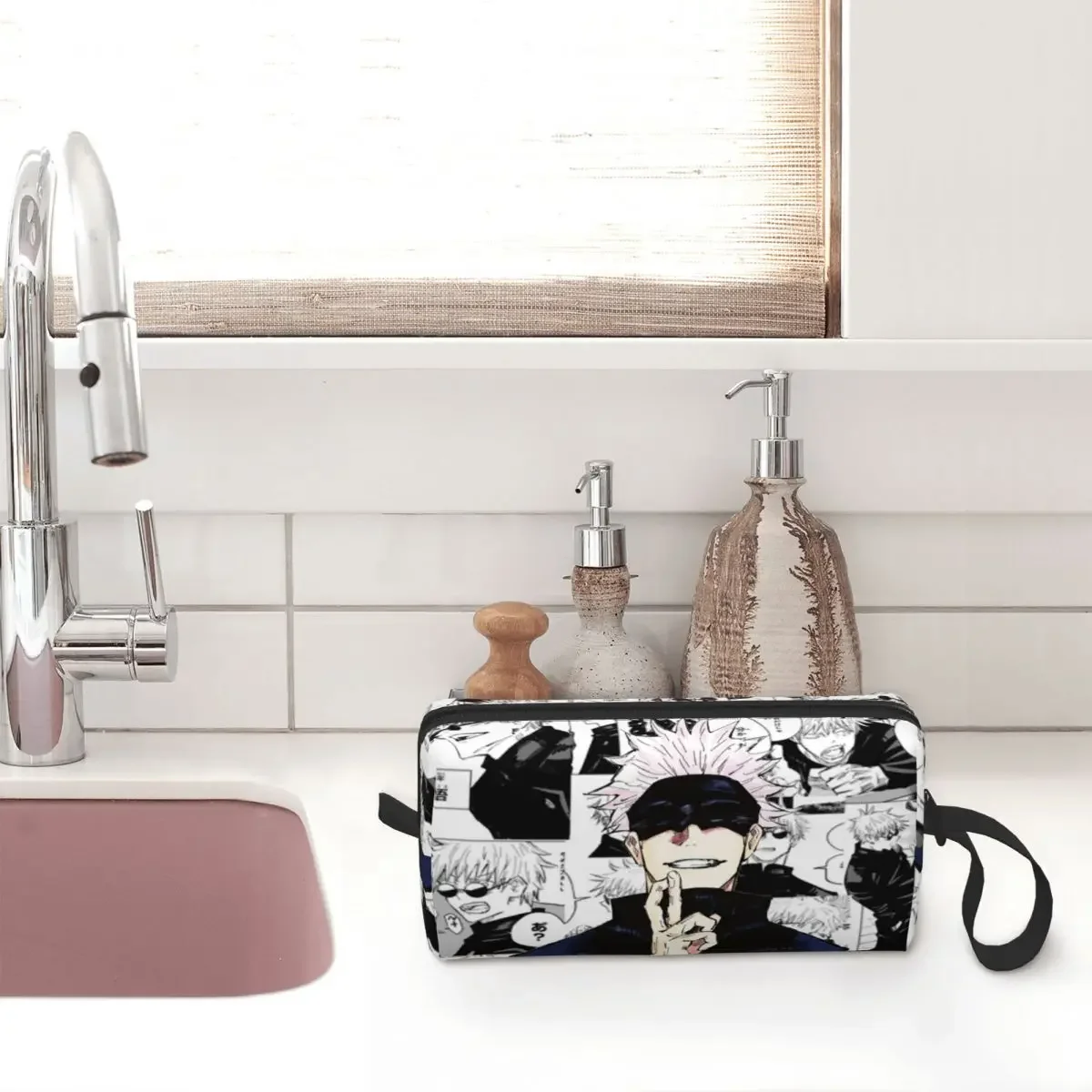 Gojo Satoru Collage Manga Makeup Bag Pouch Waterproof Jujutsu Kaisen Anime Cosmetic Bag  Toiletry Small Makeup Pouch Storage