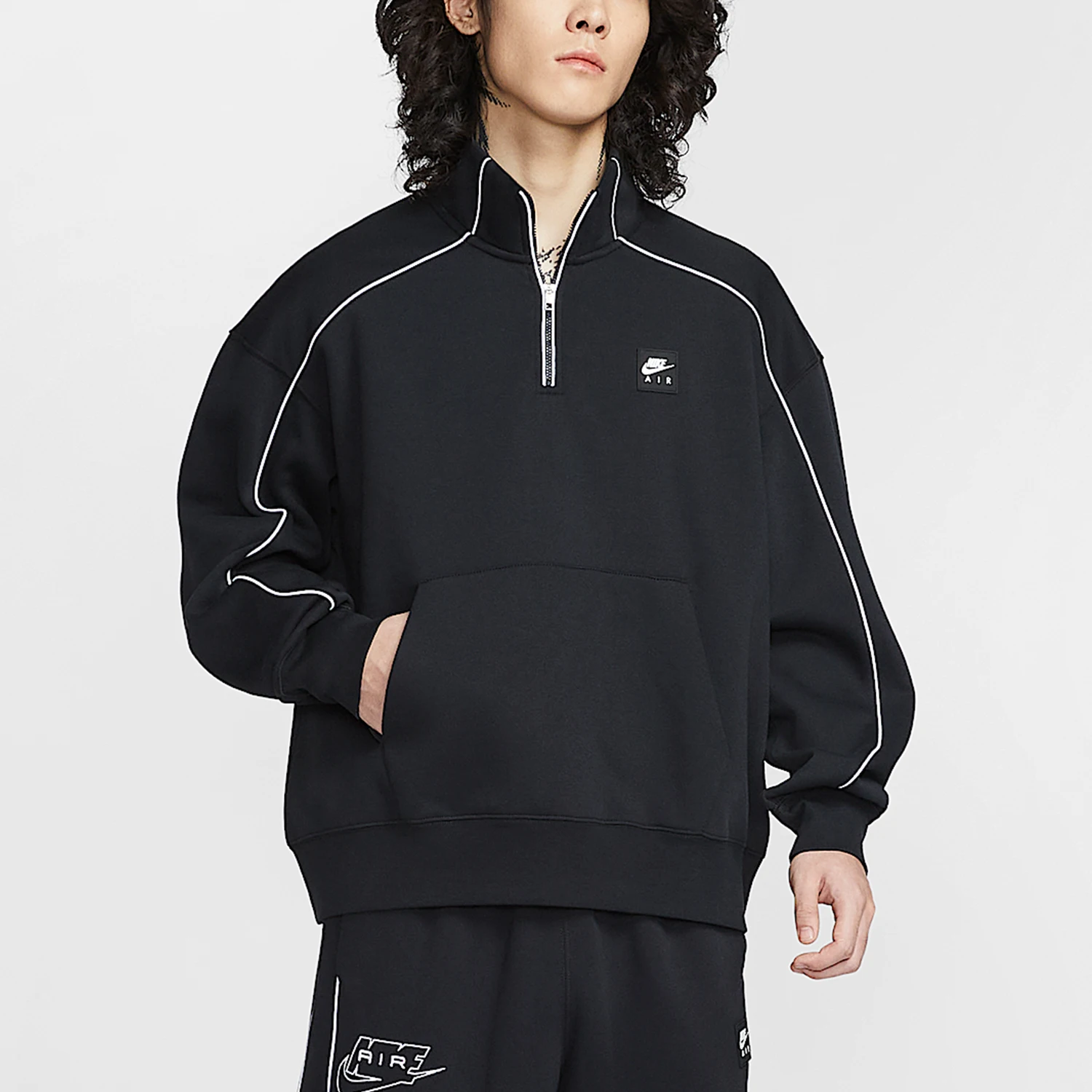 

Оригинальный мужской флисовый пуловер Nike с воротником на молнии до середины груди II3144-010