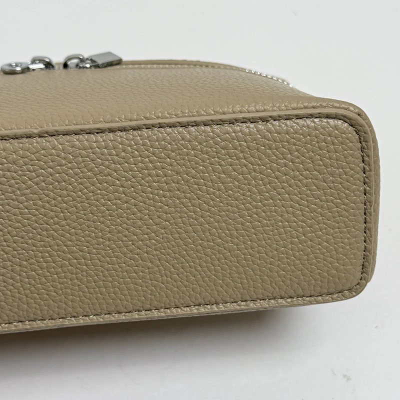 Luxuriöse Handtasche aus Kunstleder mit Kieselstein-Optik für Damen, Umhängetasche mit Henkel und Pferdeanhänger, Retro-Reise-Kosmetiktasche, Schultertasche – Detail 9
