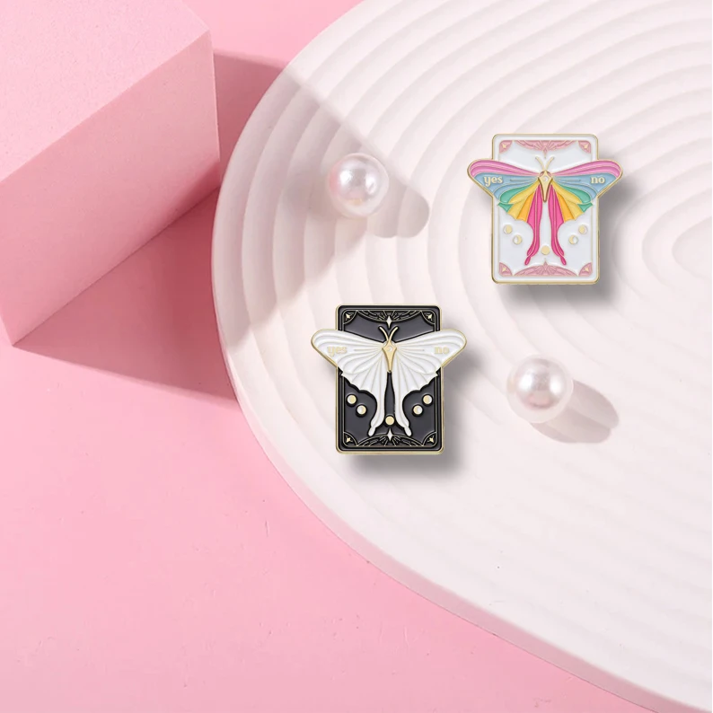 Custom Moth Tarot Enamel Pins,Rainbow Color,Insect Lunar Phase Brooches,Lapel Badges,Gothic Gift For Friends