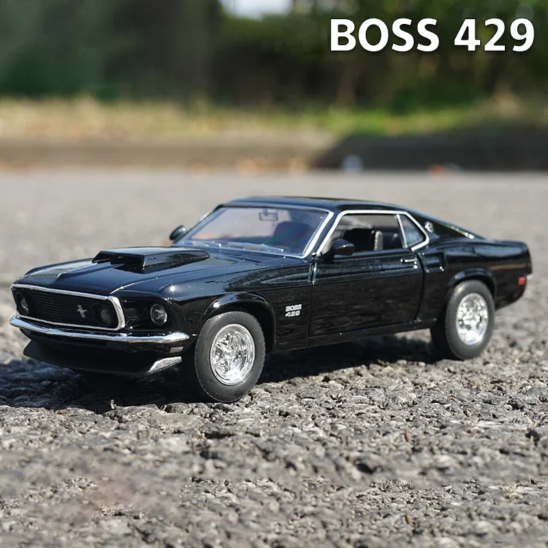 

WELLY 1:24 Mustang Boss 439, легкосплавный автомобиль, литье под давлением и игрушечный транспорт, модель автомобиля, миниатюрная масштабная модель автомобиля, игрушка для детей