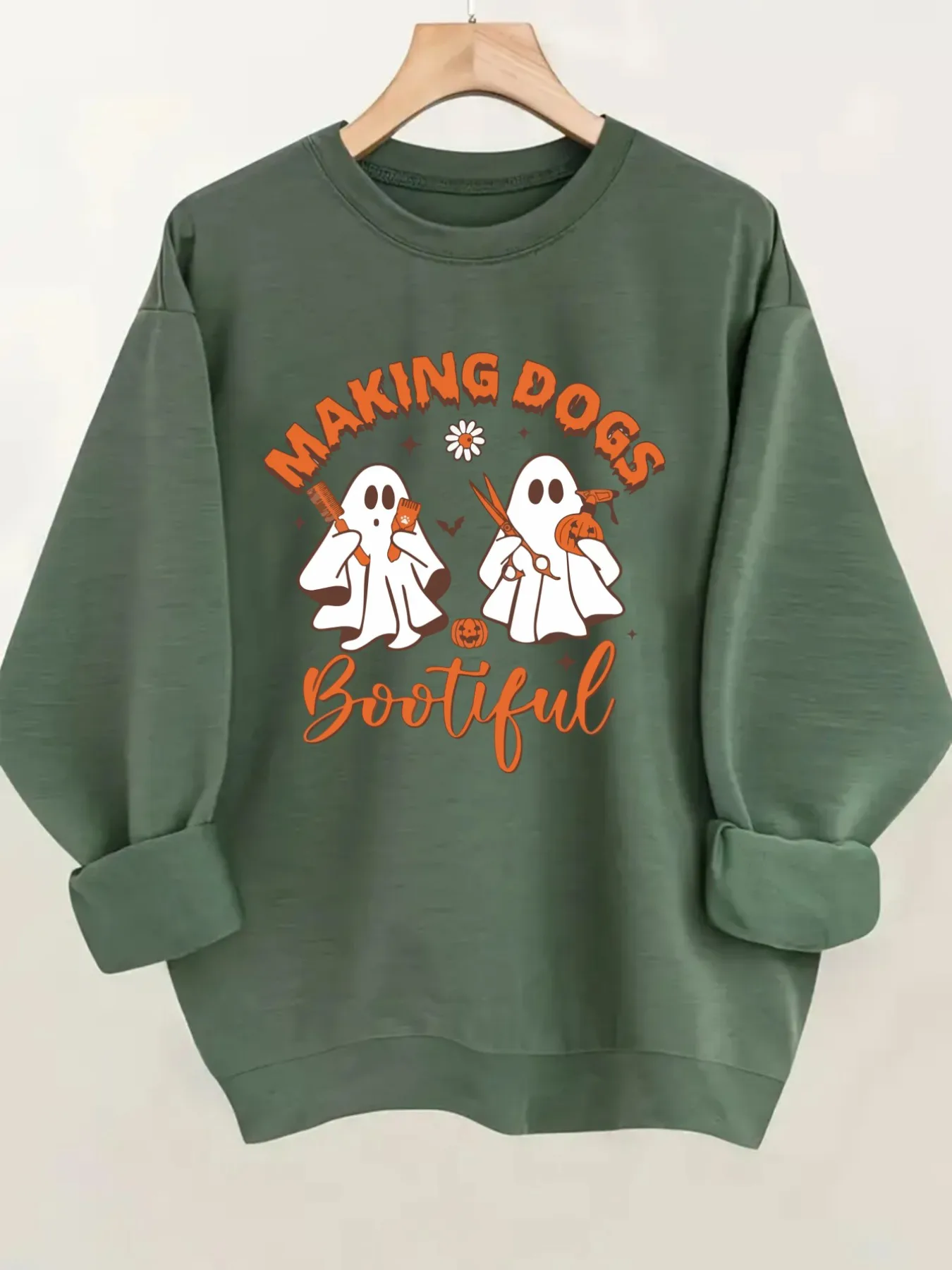 Women's Crew Neck Pullover Sweatshirt Making Dogs Bootiful Design, Soft Casual Long Sleeve, Daily Casual Top Outfit, Winter Women's Clothing, Halloween Costume Outfit