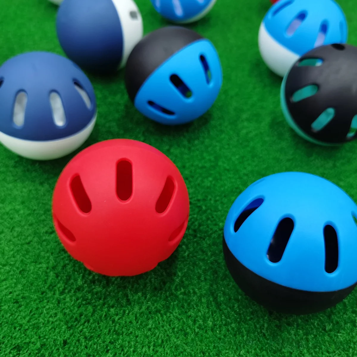 5 Bolas de Treino de Beisebol 74MM Super Macias para Uso Interno e Externo, Bolas Auxiliares de EVA com Furo Oco, Pretas e Azuis (Duplas)
