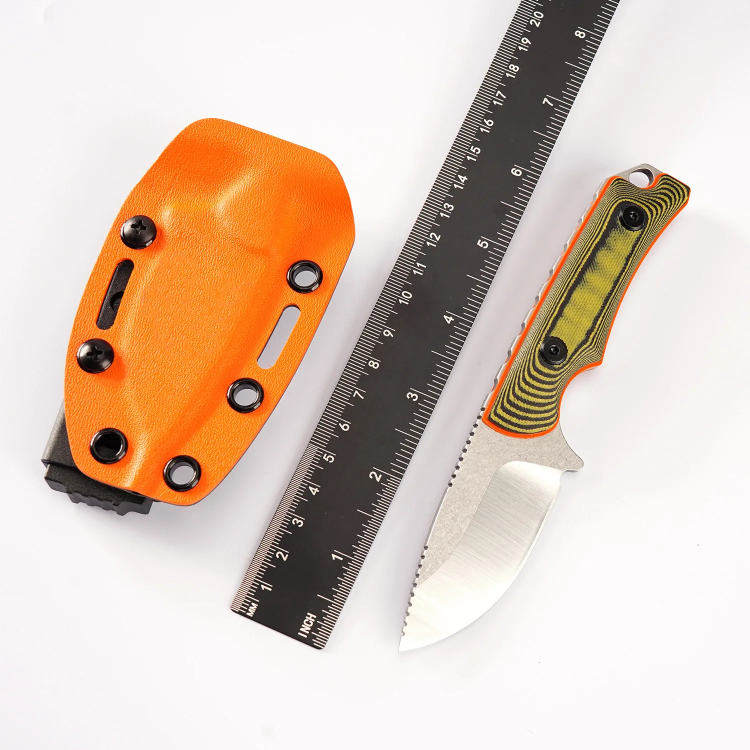 

Нож BM 15017 с фиксированным лезвием, лезвием 8Cr13MoV и двухцветной ручкой G10, идеально подходит для кемпинга, пеших прогулок и повседневной переноски