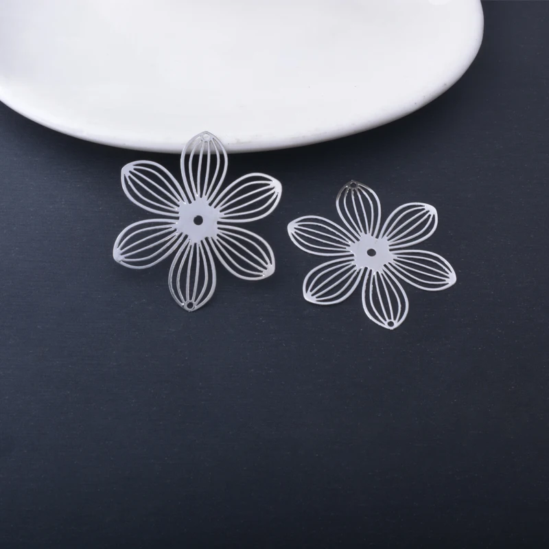 20 Stück AB9270 Messing-Schmuckanhänger, hellgoldene Blumen-Charms, bemalte Verbindungsstücke, Anhänger für DIY-Ohrringe für Frauen, Zubehör – Detail 6