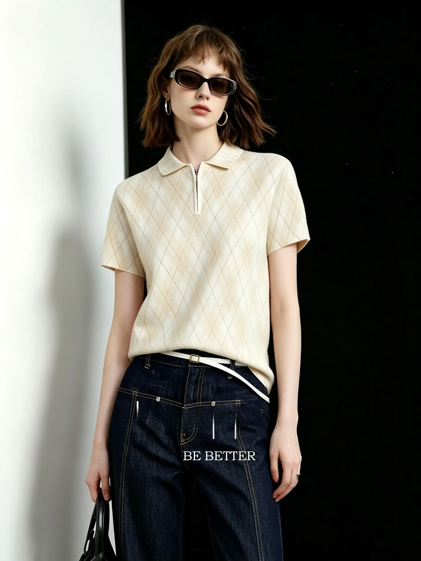 Huaappuw Vintage Preppy Zipper Collar Women's T-shirt Summer 2026 New Floral Lattice Embroidery Top French Style Standard Fit